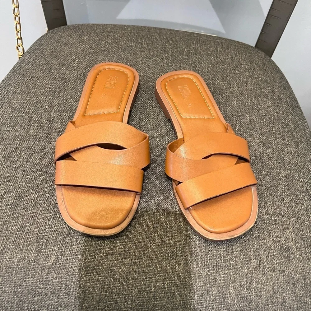 Zara Brown Leather Slide Sandals